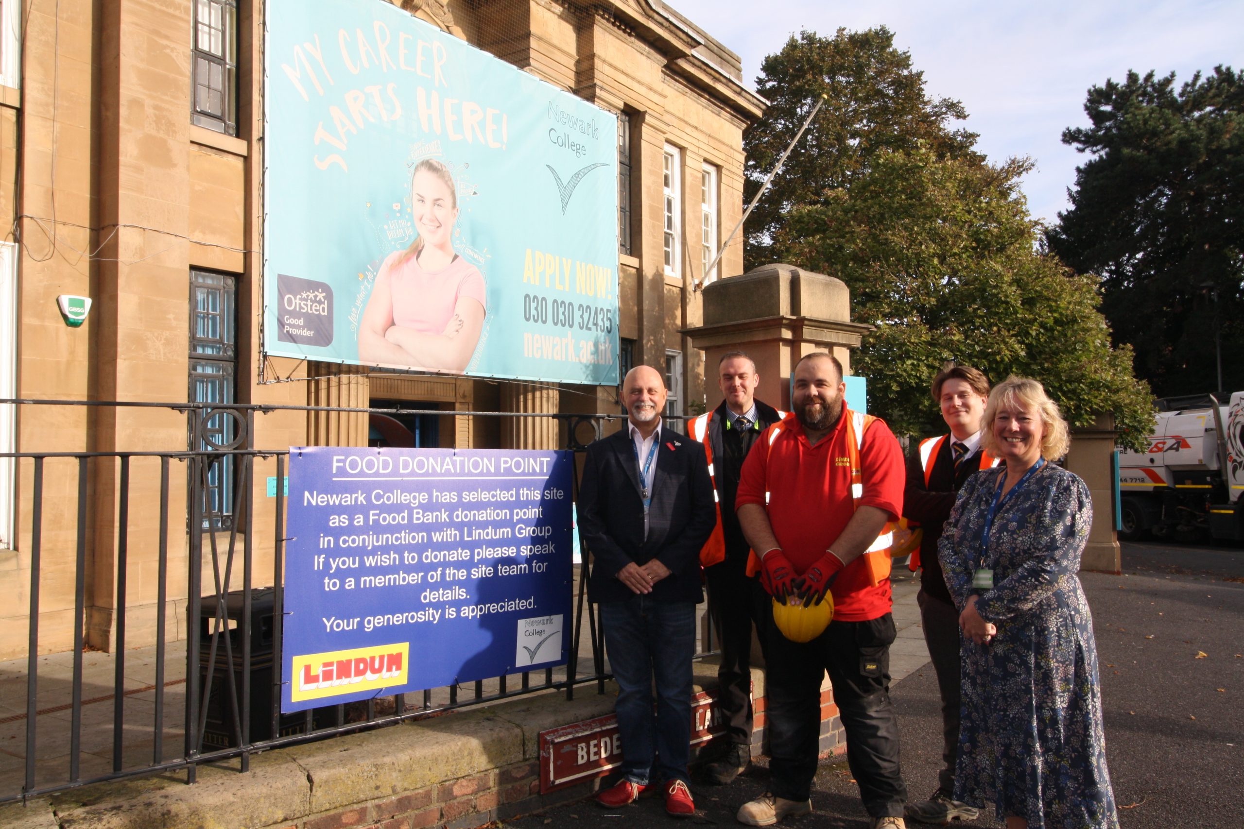 Newark College food bank builds momentum thanks to collaboration with Lindum