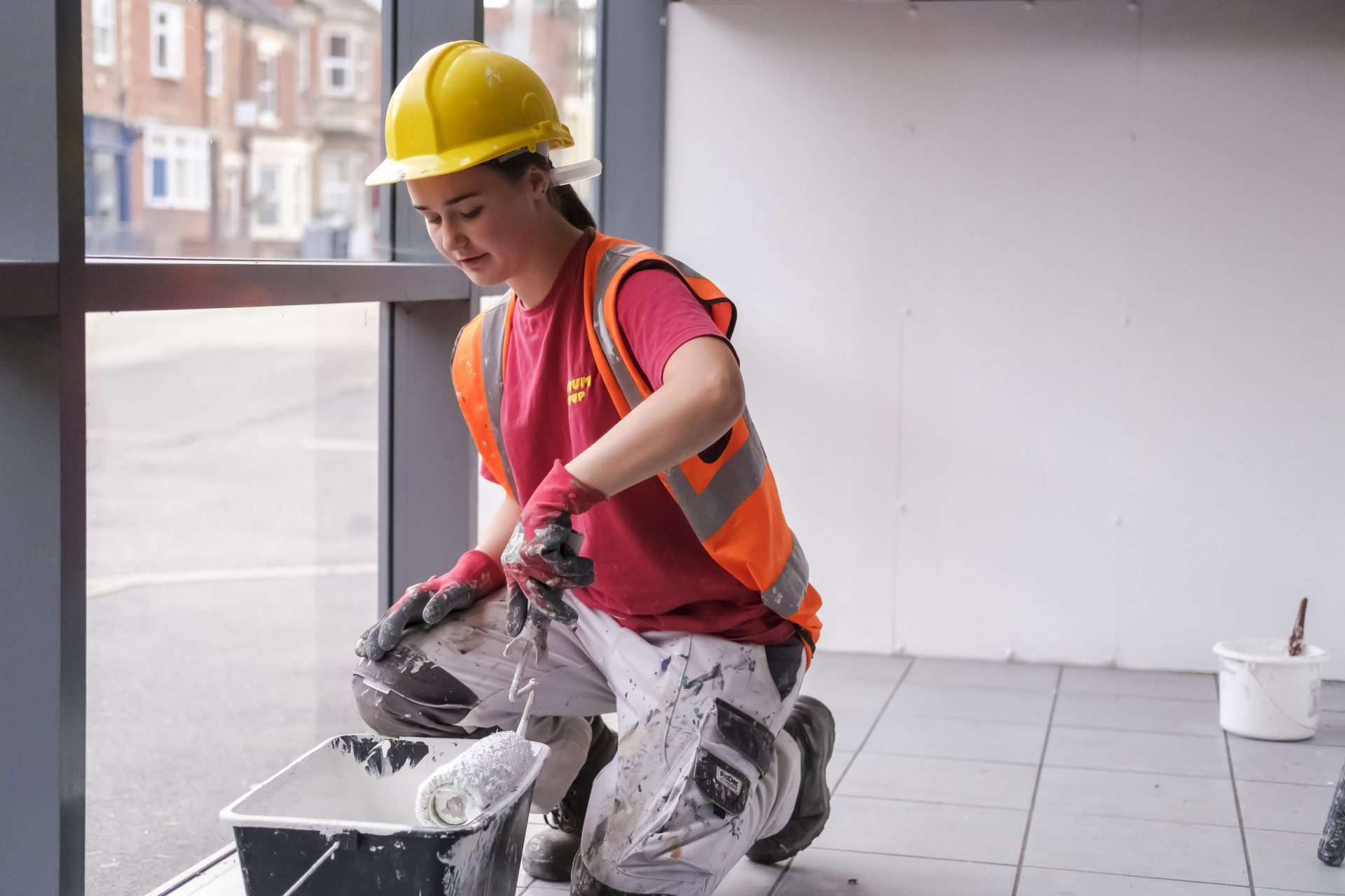 Trainee painter Dior is top of the pots Lindum Homes