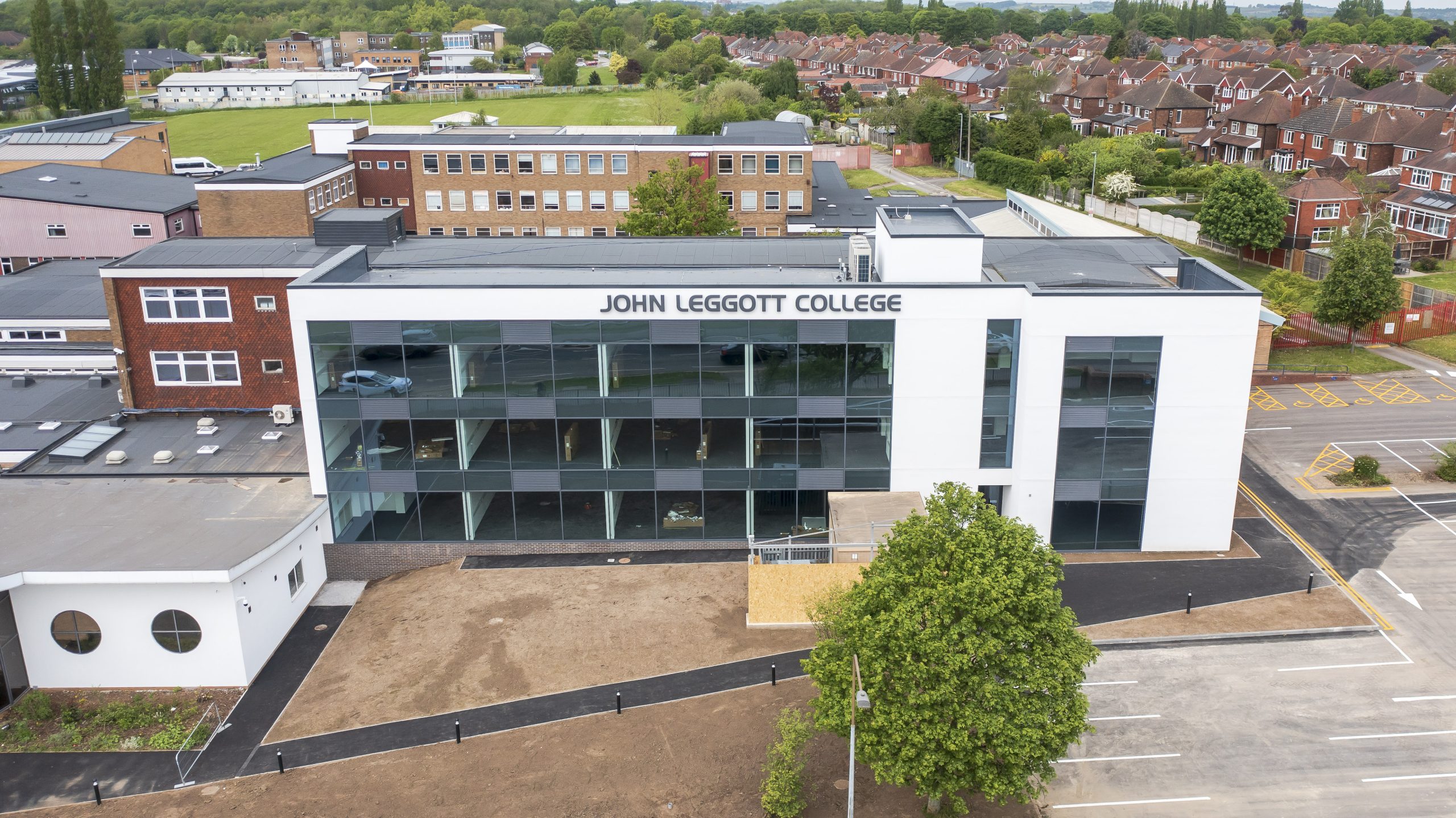 Innovative Teaching and Learning Centre opens at college